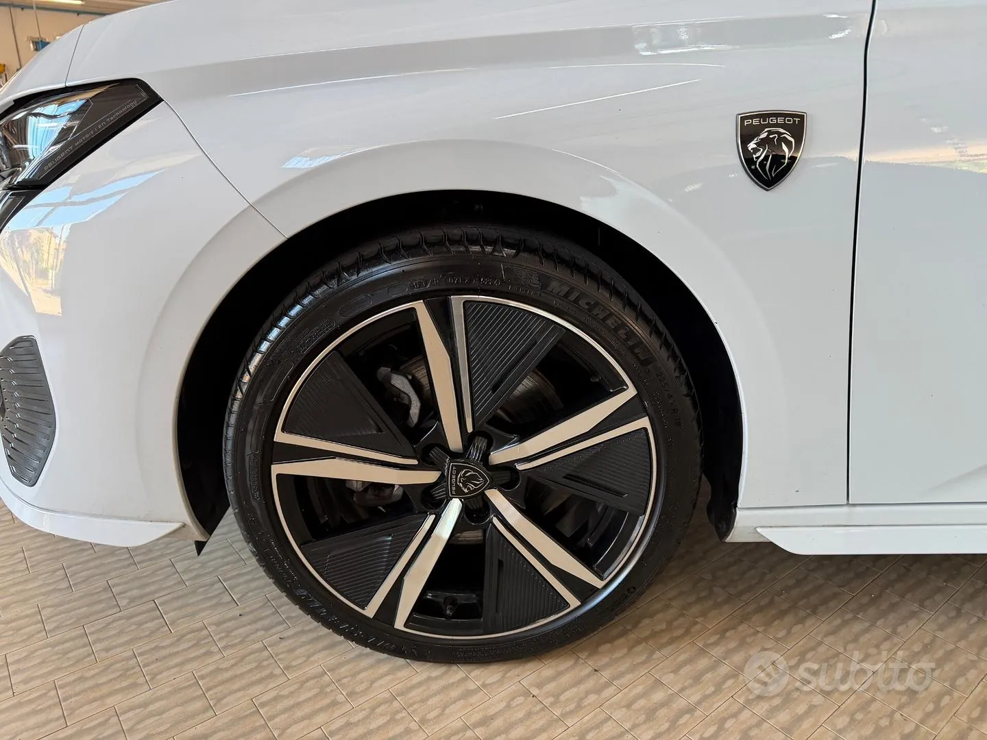 Peugeot 308 2025 photo 4