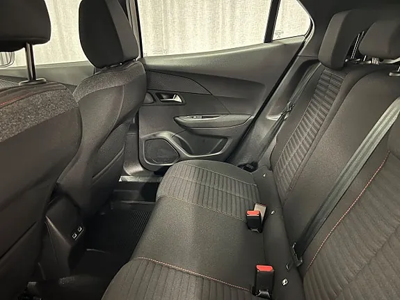 Peugeot 2008 2022 photo 5