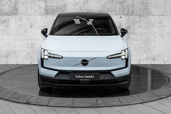 Volvo Ex30 2025 photo 3