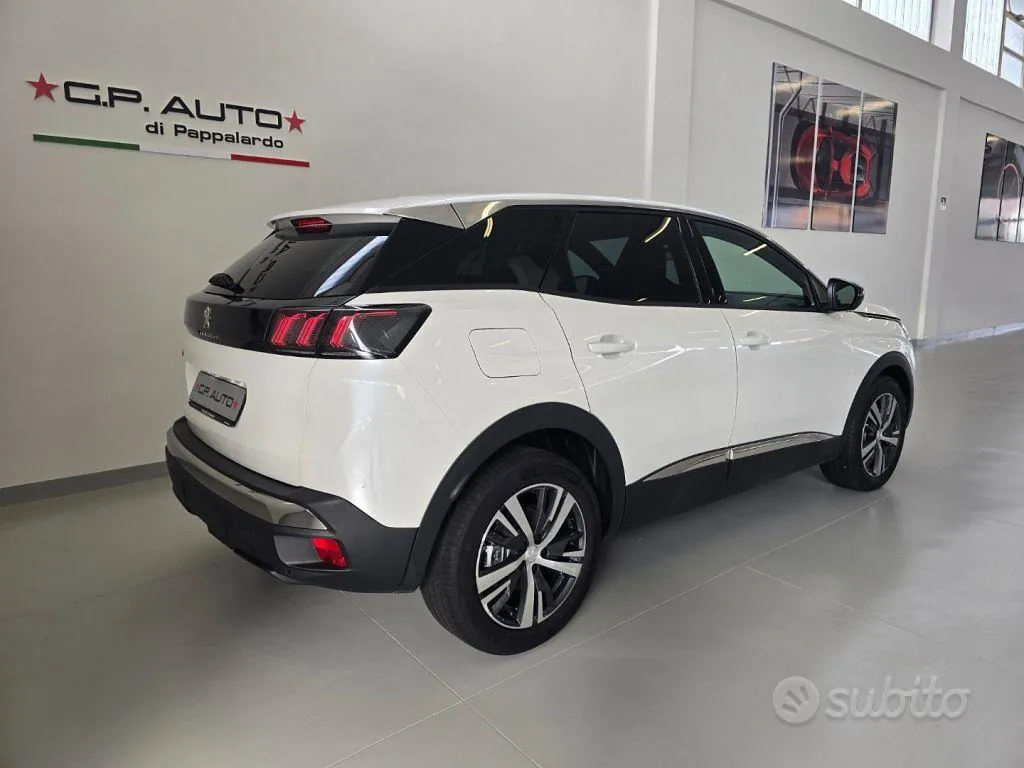 Peugeot 3008 2024 photo 4