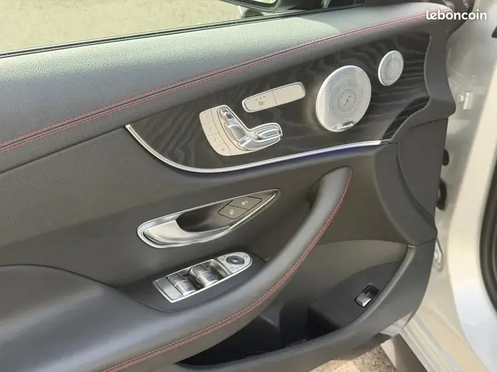 Mercedes-Benz E-Class 2019 photo 5