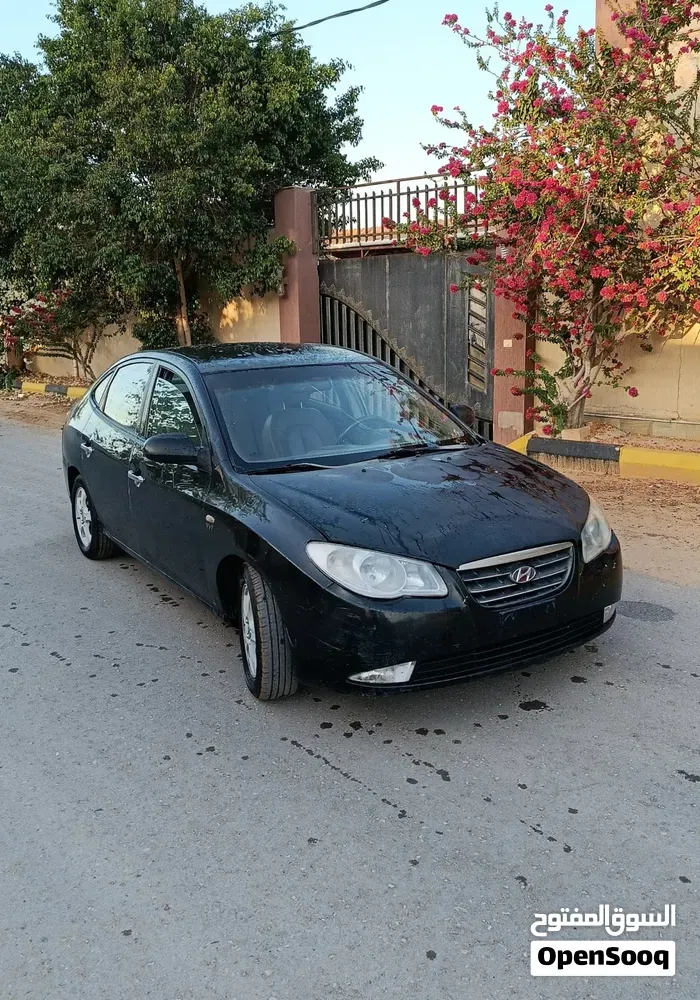 Hyundai Avante 2009 photo 3