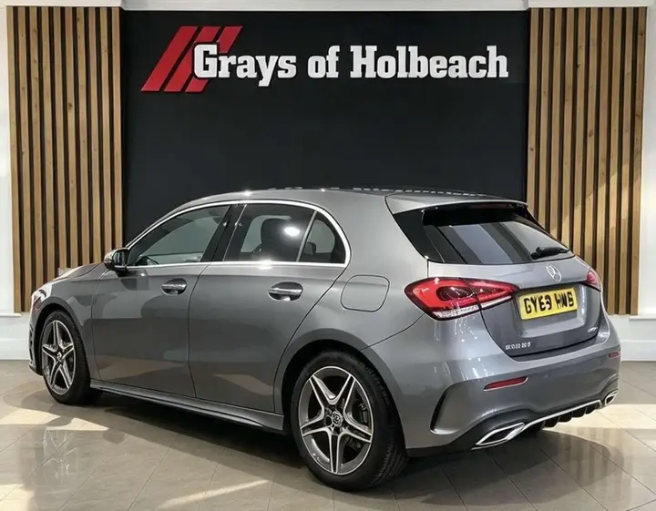 Mercedes-Benz A-Class 2019 photo 3