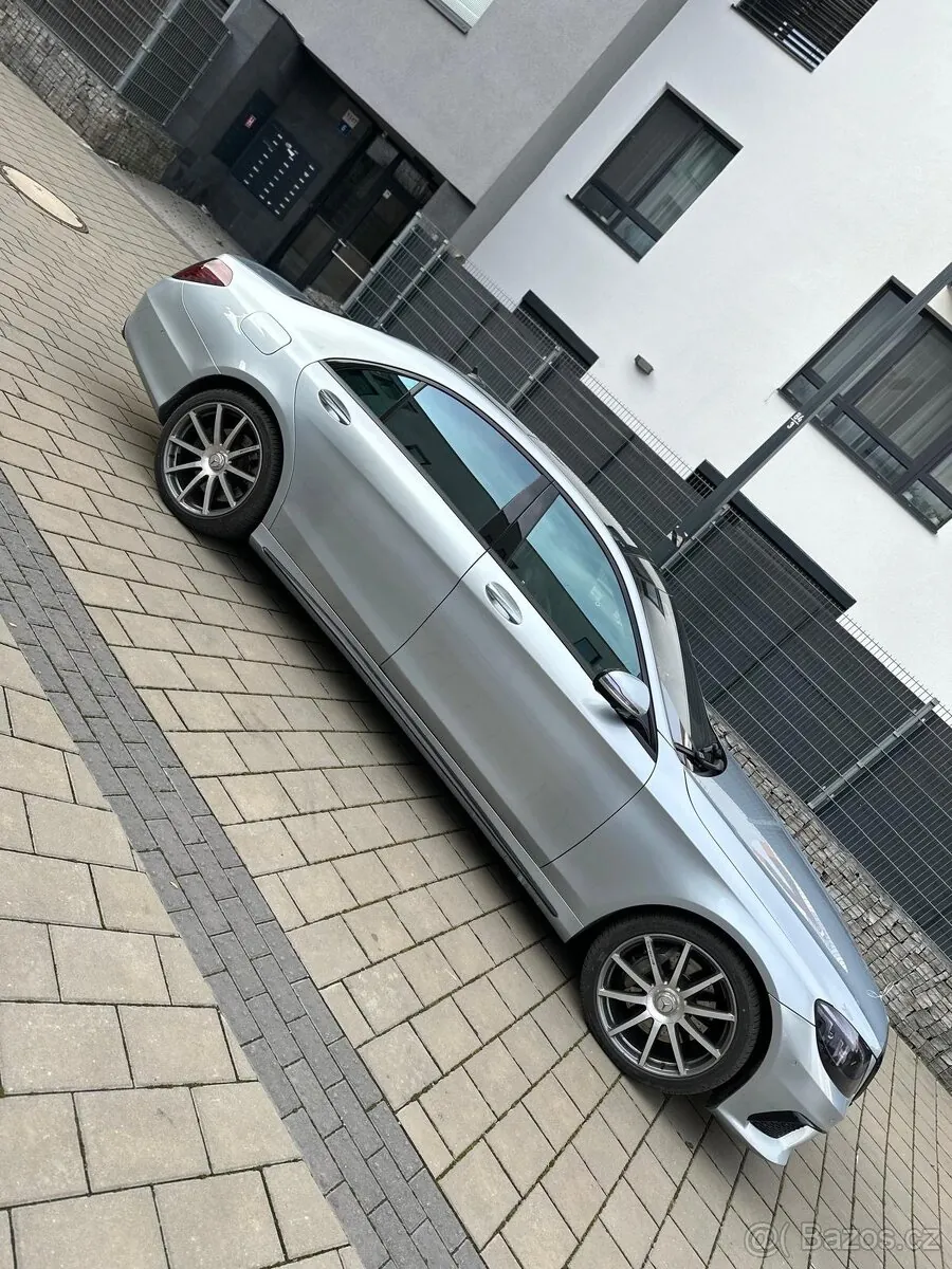 Mercedes-Benz S500 2016 photo 4