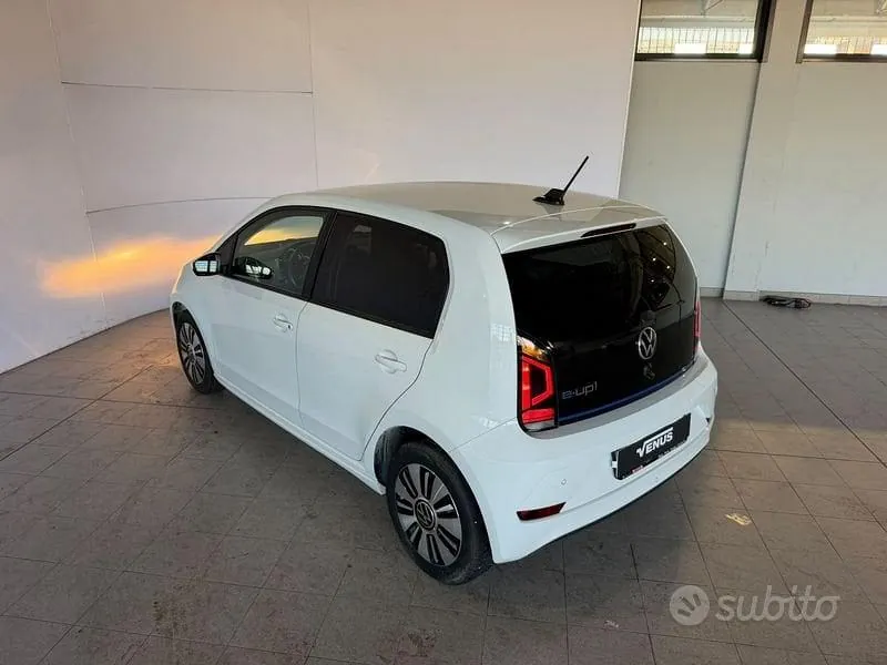 Volkswagen E-Up! 2021 photo 5