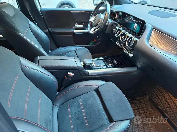 Mercedes-Benz C-Class 2020 photo 4