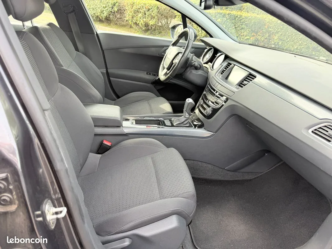 Peugeot 508 2018 photo 5