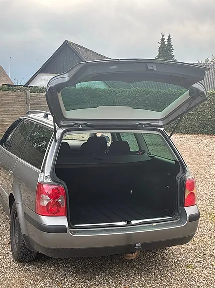 Volkswagen Passat 2003 photo 5