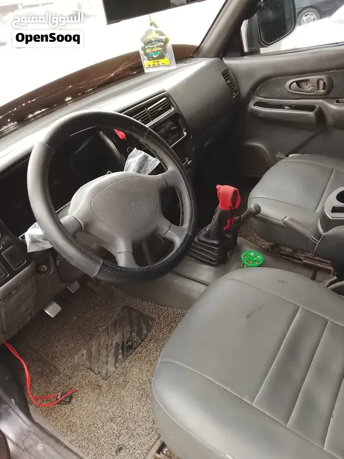 Mitsubishi L200 2005 photo 3