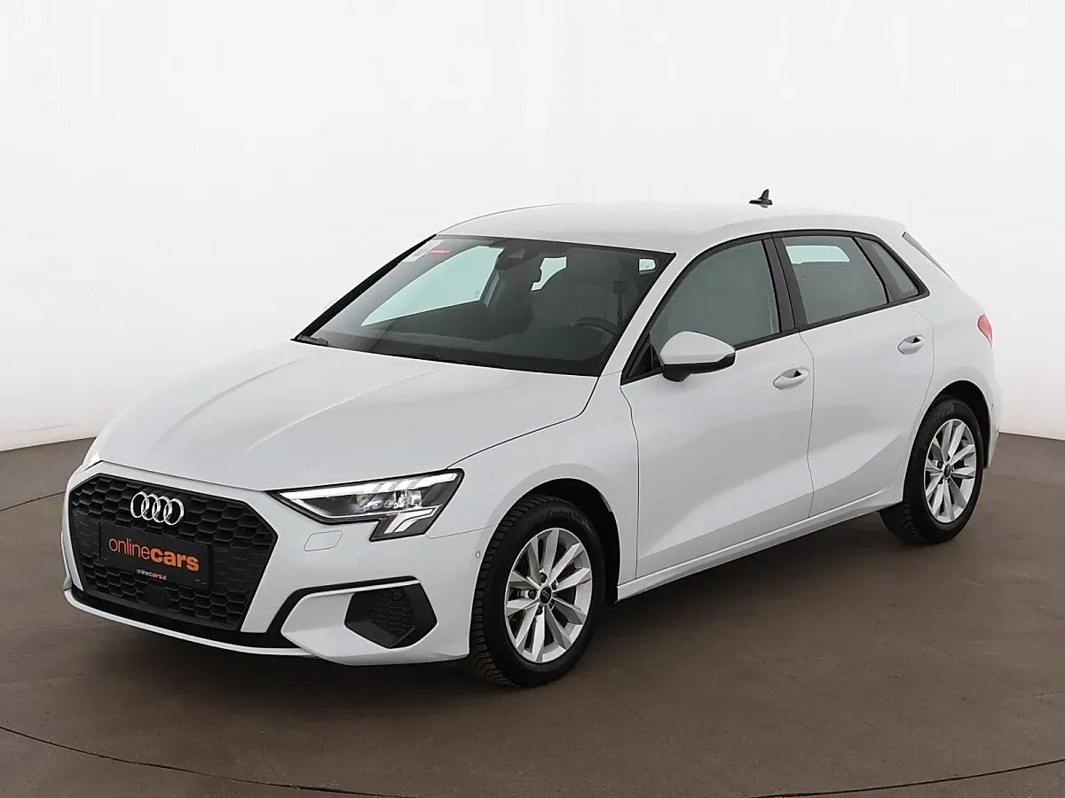 Audi A3 2023 photo 2