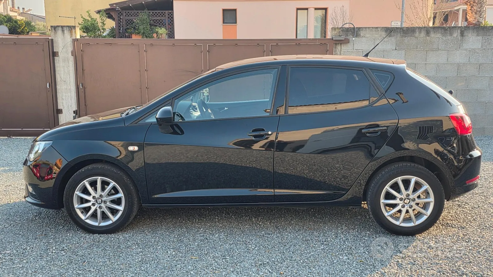 Seat Ibiza 2017 photo 4