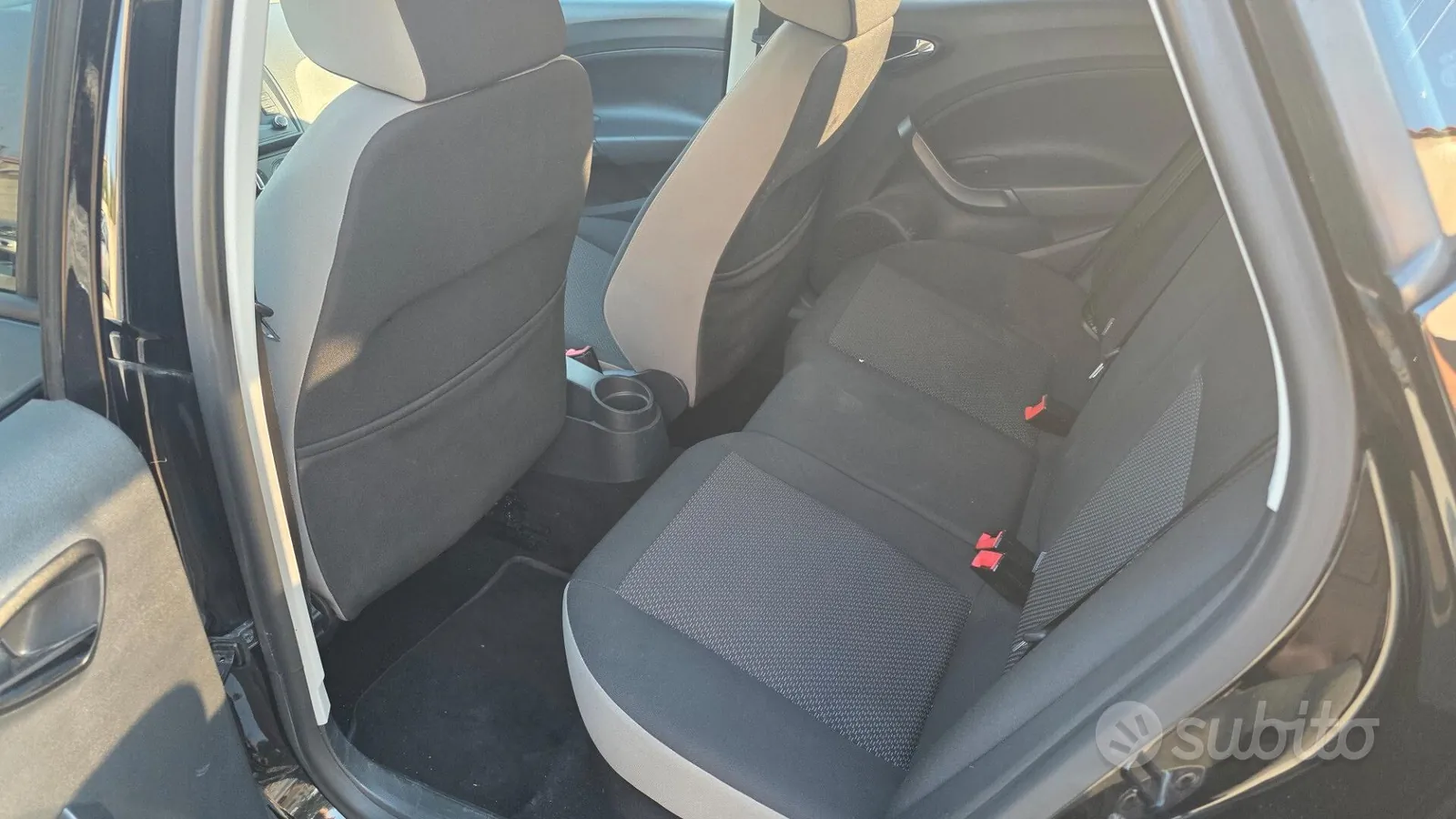 Seat Ibiza 2017 photo 5
