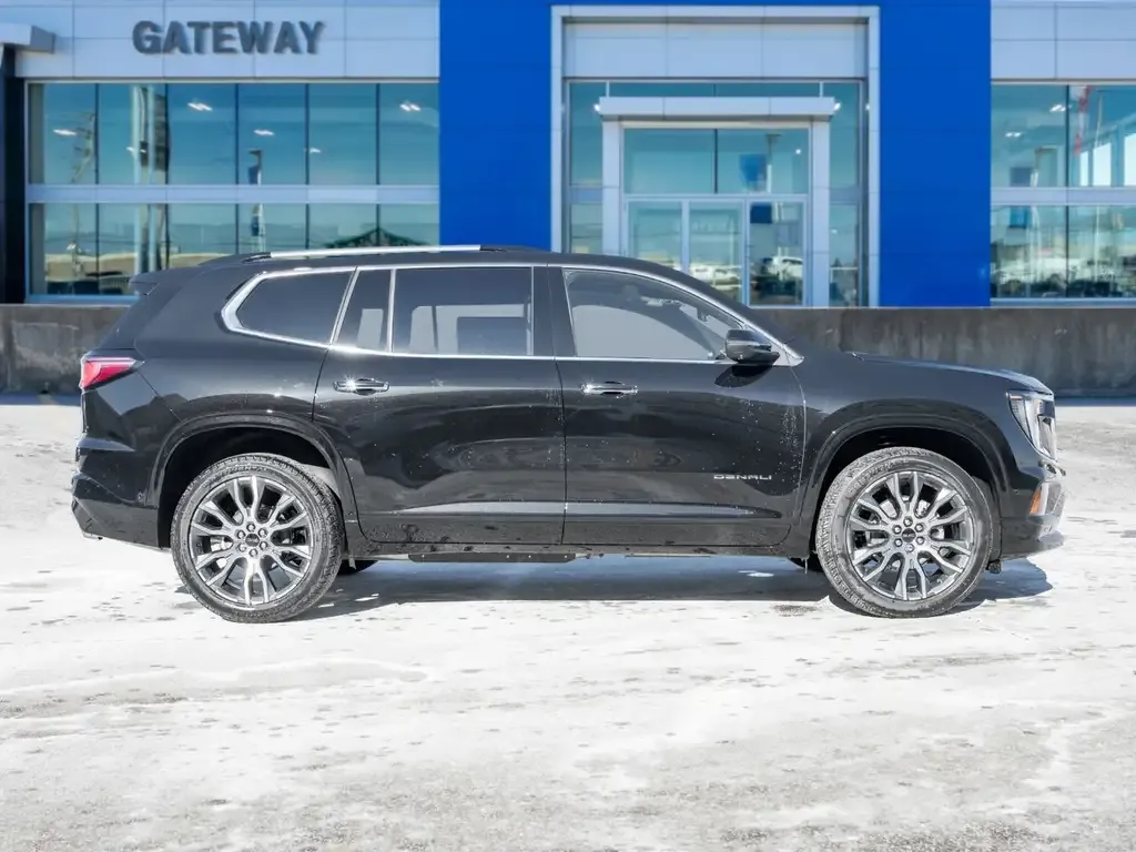 GMC Acadia 2026 photo 4