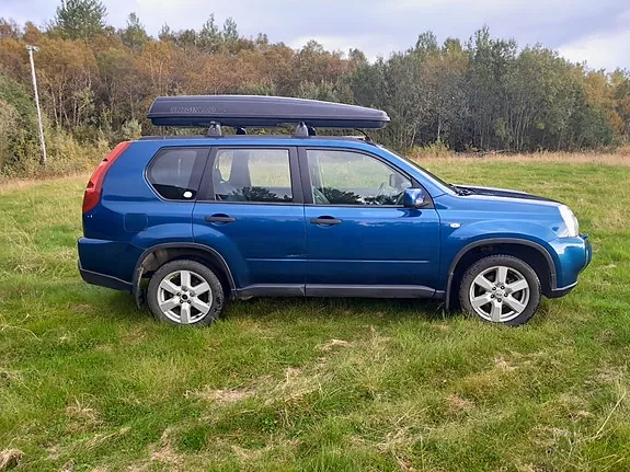 Nissan X-Trail 2008 photo 2