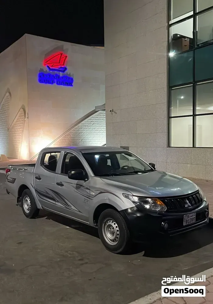 Mitsubishi L200 2016 photo 3