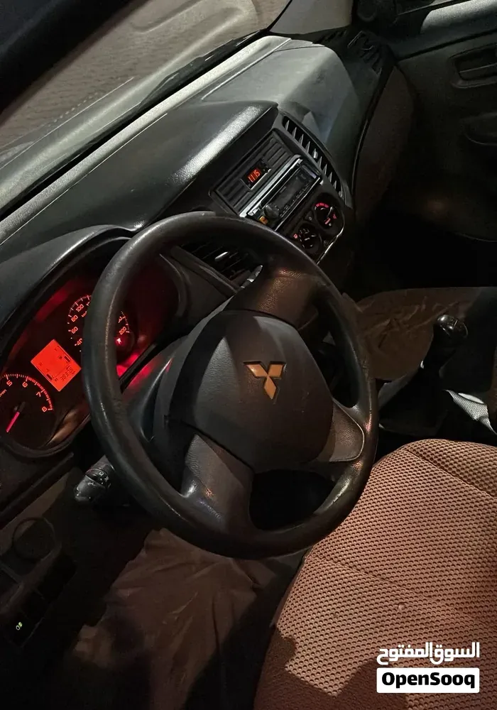 Mitsubishi L200 2016 photo 4