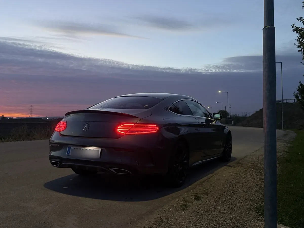 Mercedes-Benz C-Class 2016 photo 3