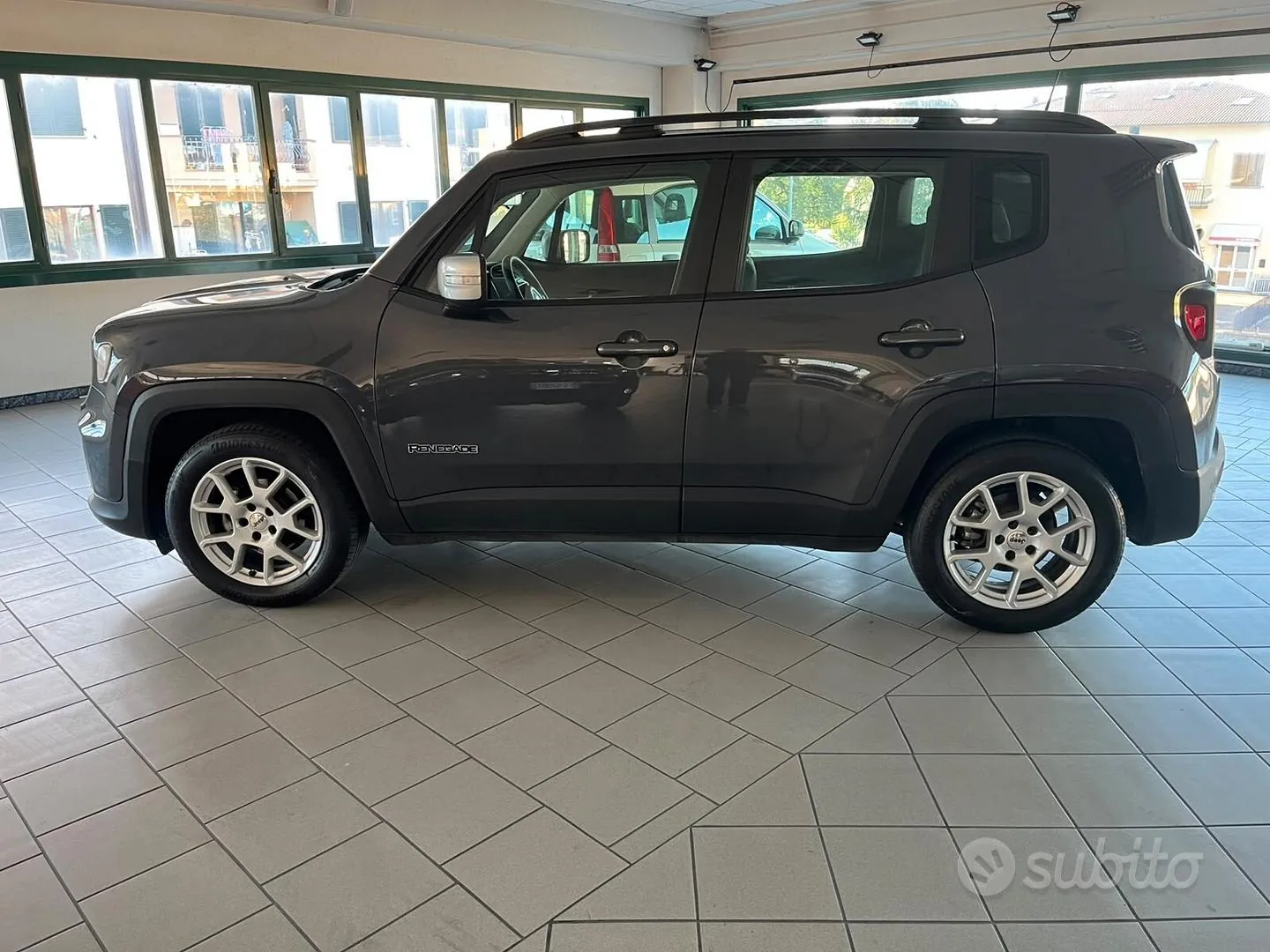 Jeep Renegade 2022 photo 4