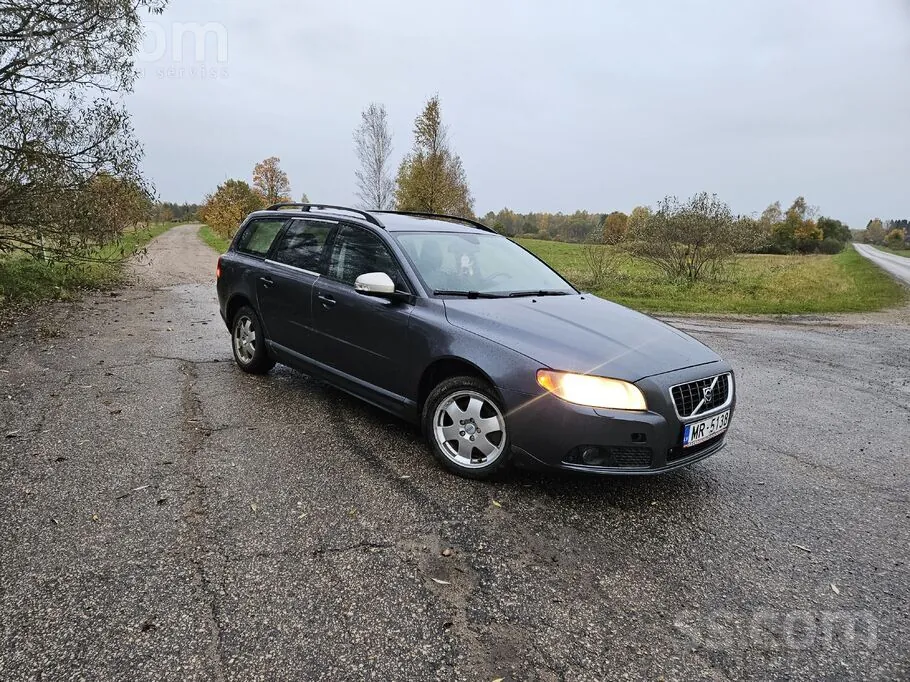 Volvo V70 2008 photo 2