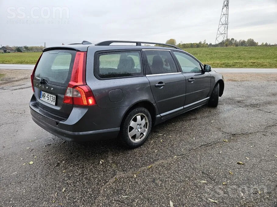 Volvo V70 2008 photo 5