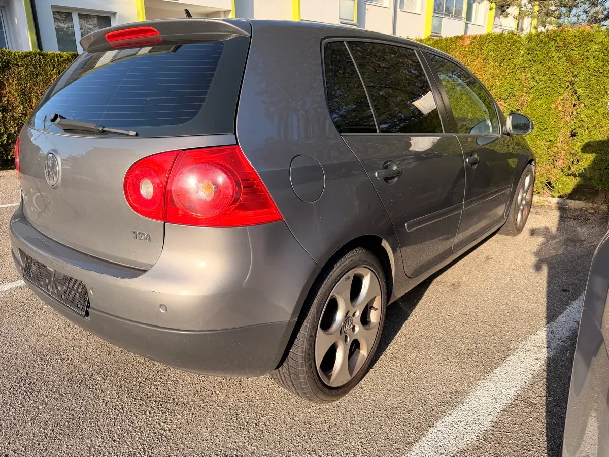 Volkswagen Golf 2006 photo 3