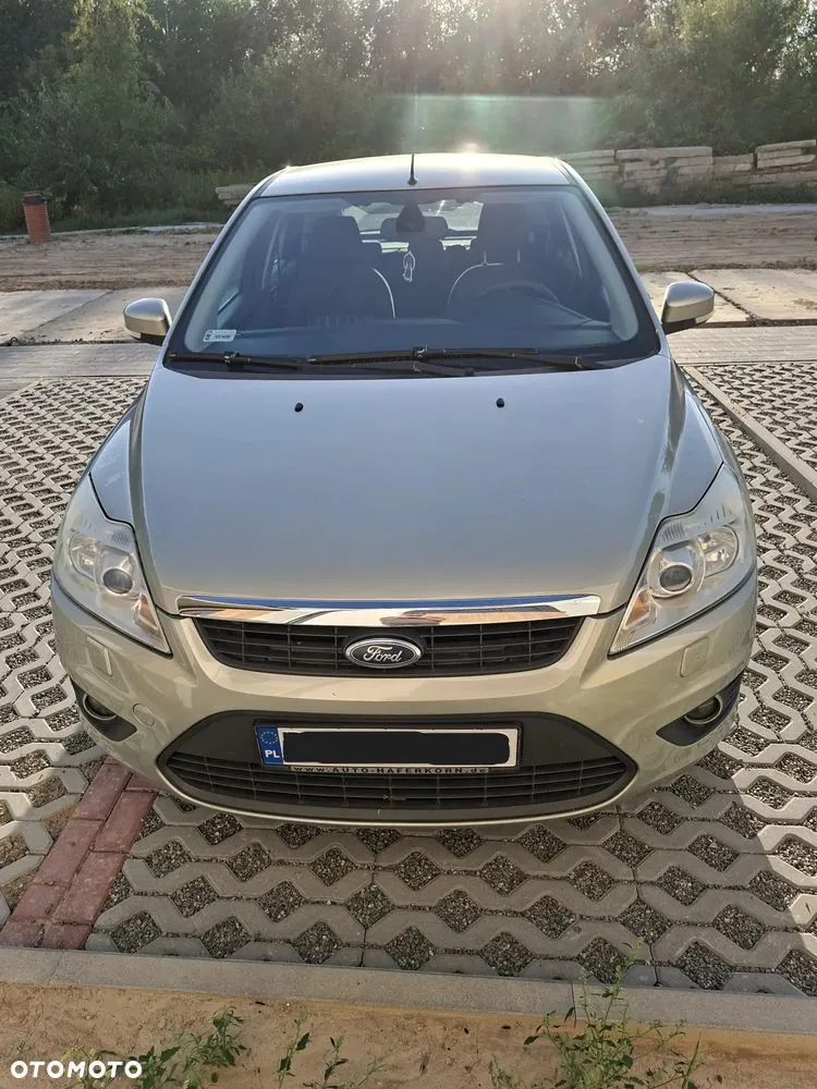 Ford Focus 2008 photo 2