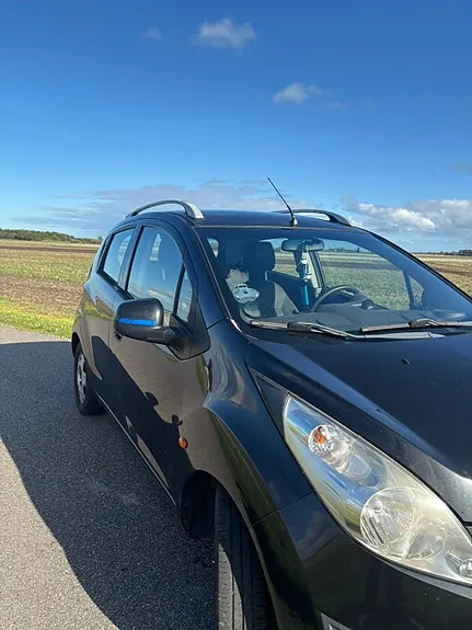 Chevrolet Spark 2011 photo 4