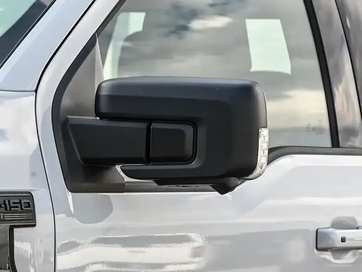 Ford F-150 2026 photo 3
