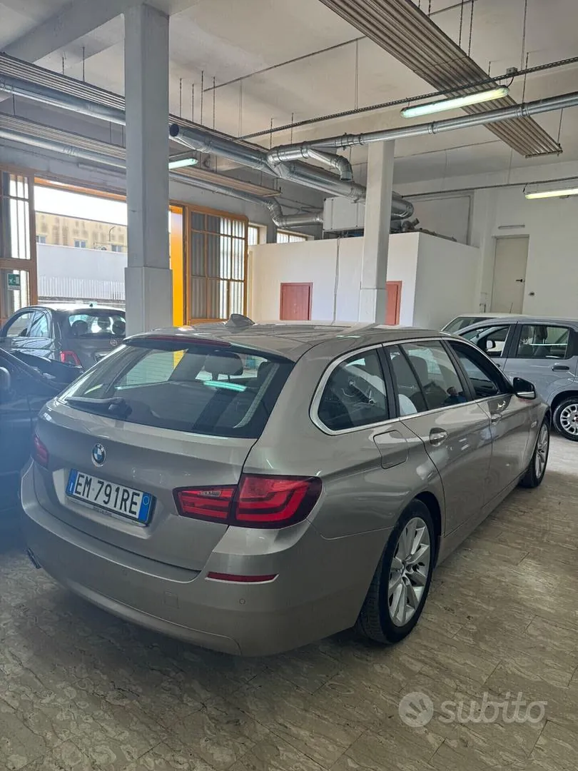 BMW 525D 2012 photo 2