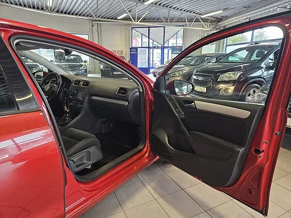 Volkswagen Golf I 2009 photo 4