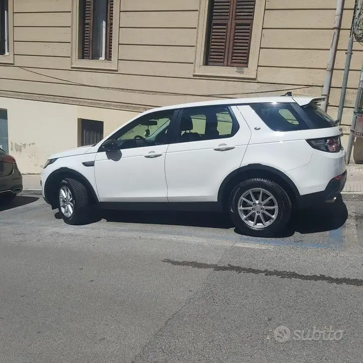 Land Rover Discovery Sport
