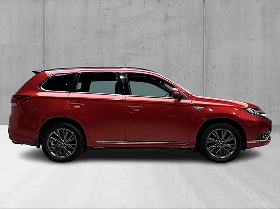 Mitsubishi Outlander 2018 photo 3