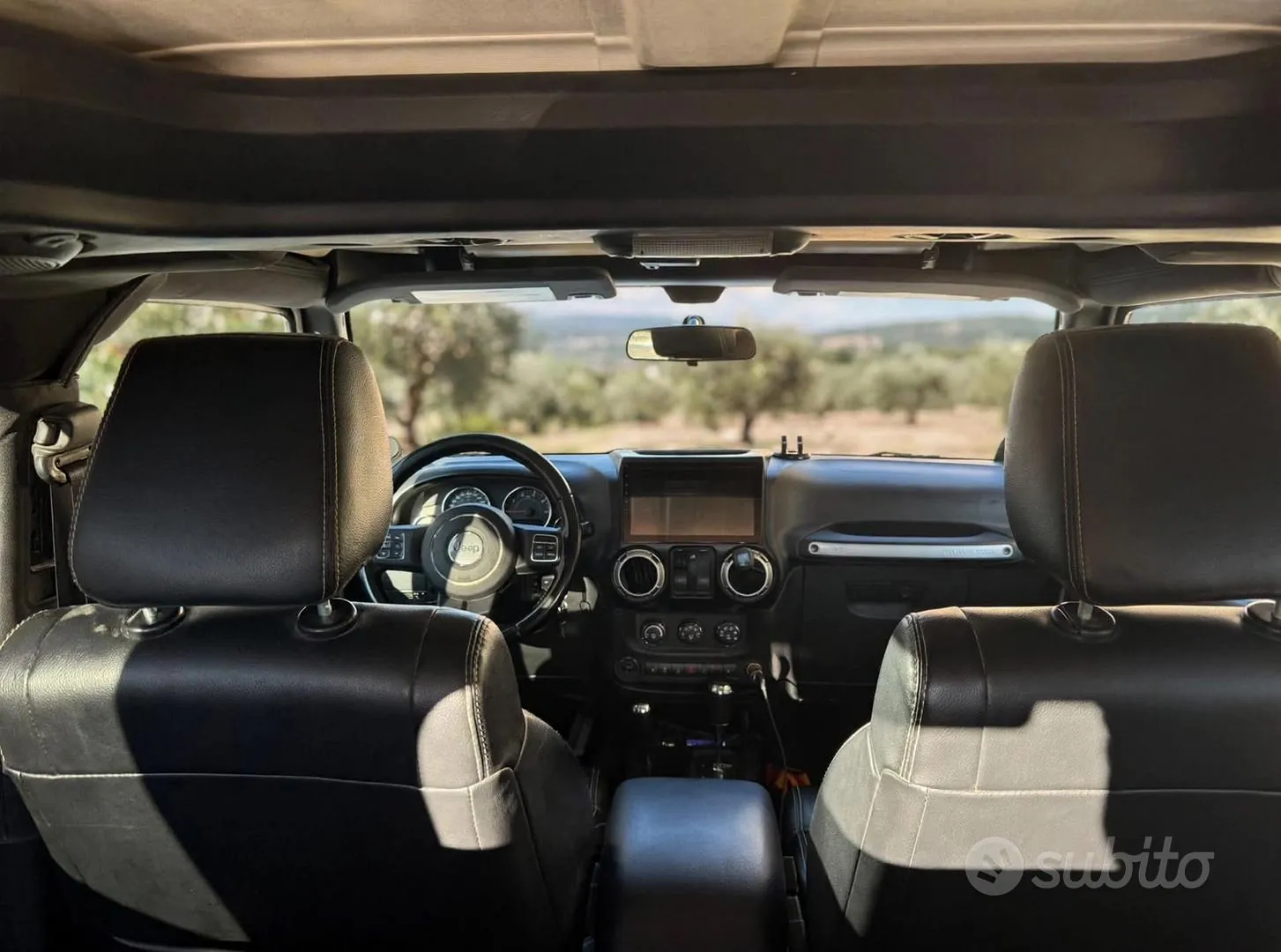 Jeep Wrangler 2012 photo 4