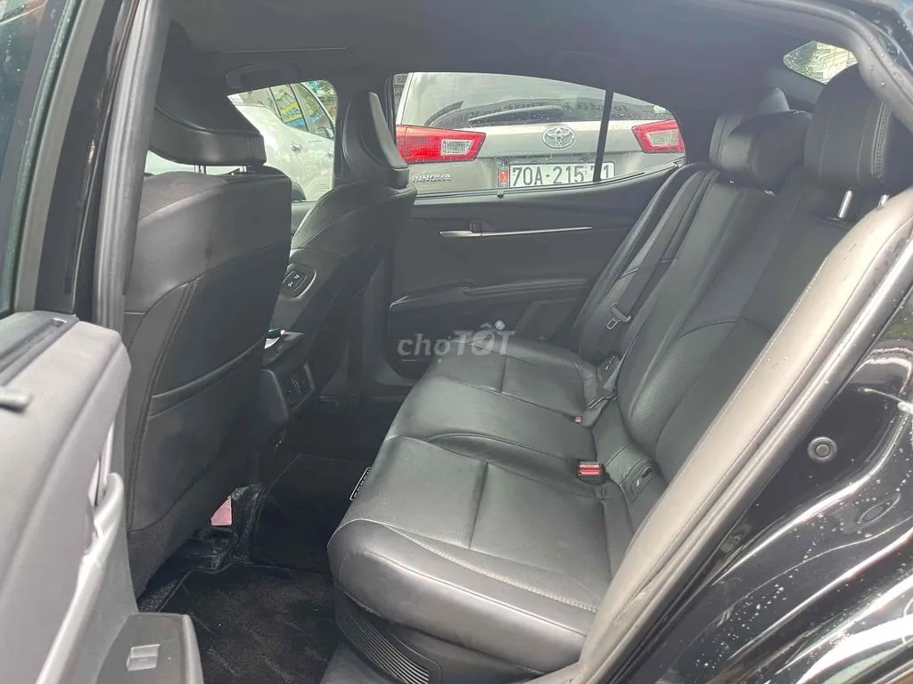 Toyota Camry 2025 photo 4