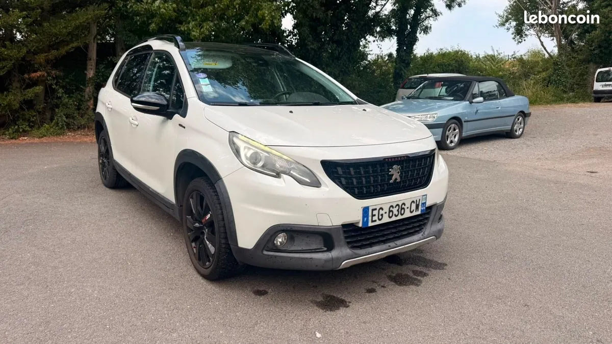 Peugeot 2008 2016 photo 2