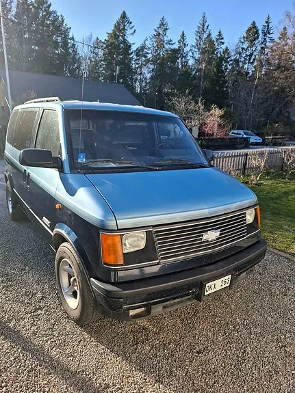 Chevrolet Astro