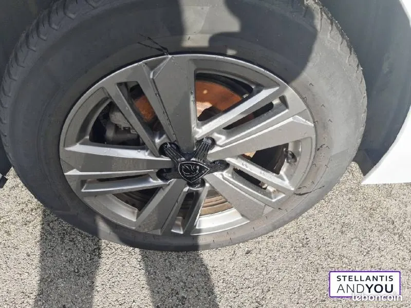 Peugeot 308 2022 photo 5