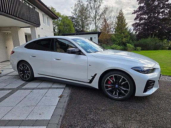 BMW I4