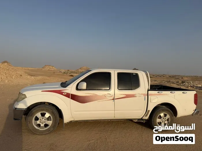 Nissan Navara 2013 photo 5