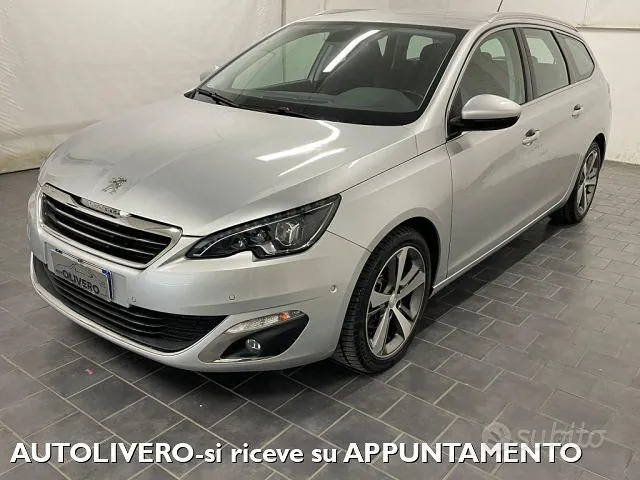 Peugeot 308 2015 photo 2