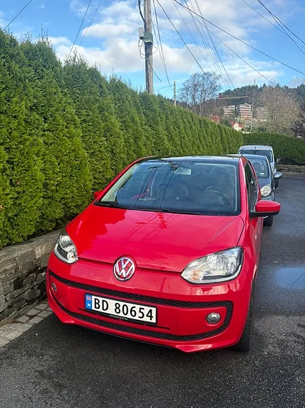 Volkswagen Up 2013 photo 5