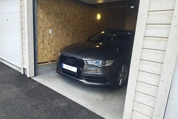Audi A6 2012 photo 5