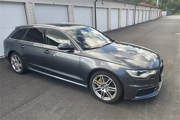 Audi A6 2012 photo 2