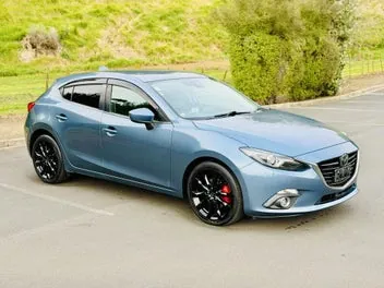 Mazda Axela 2013 photo 5