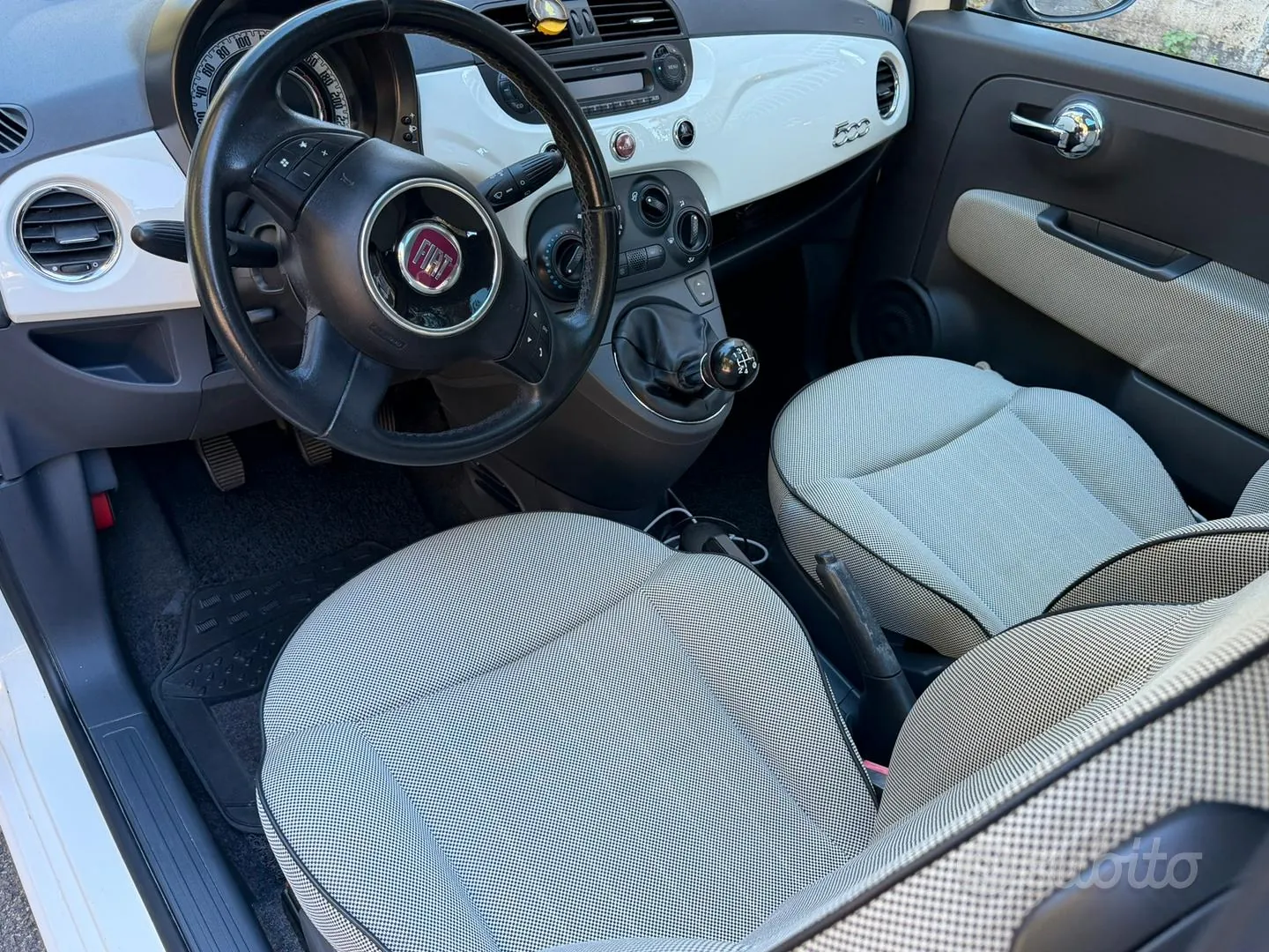 Fiat 500 2012 photo 4