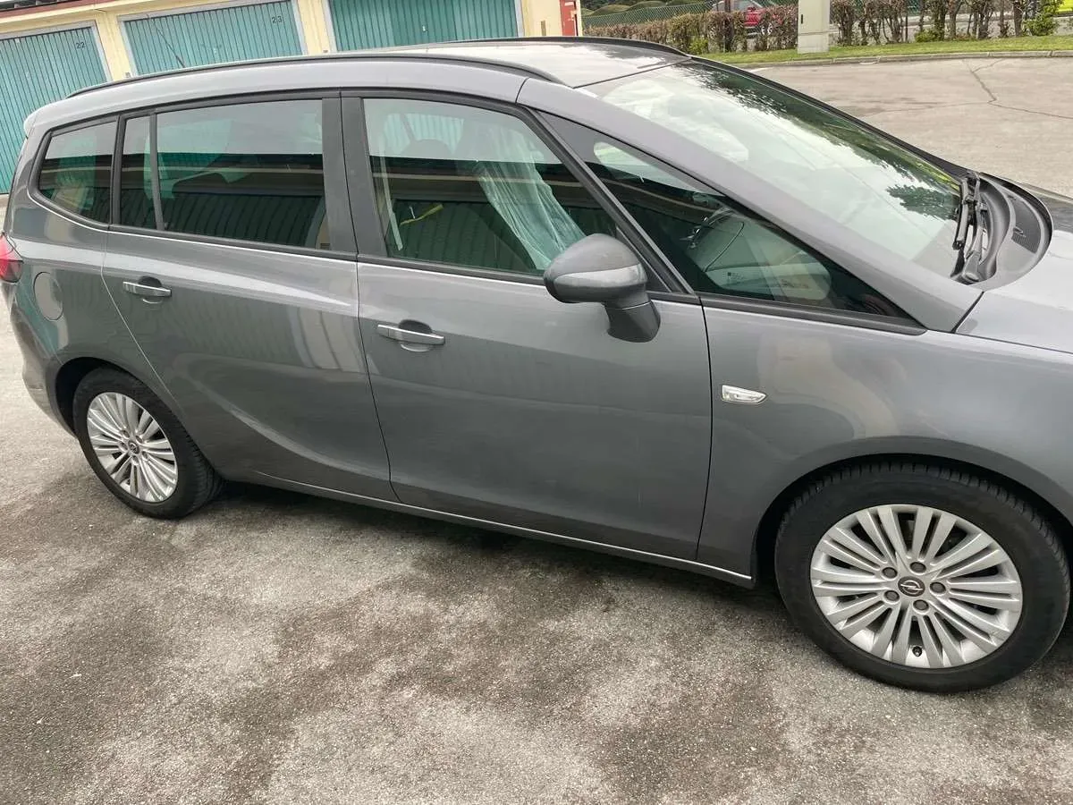 Opel Zafira Tourer 2015 photo 3