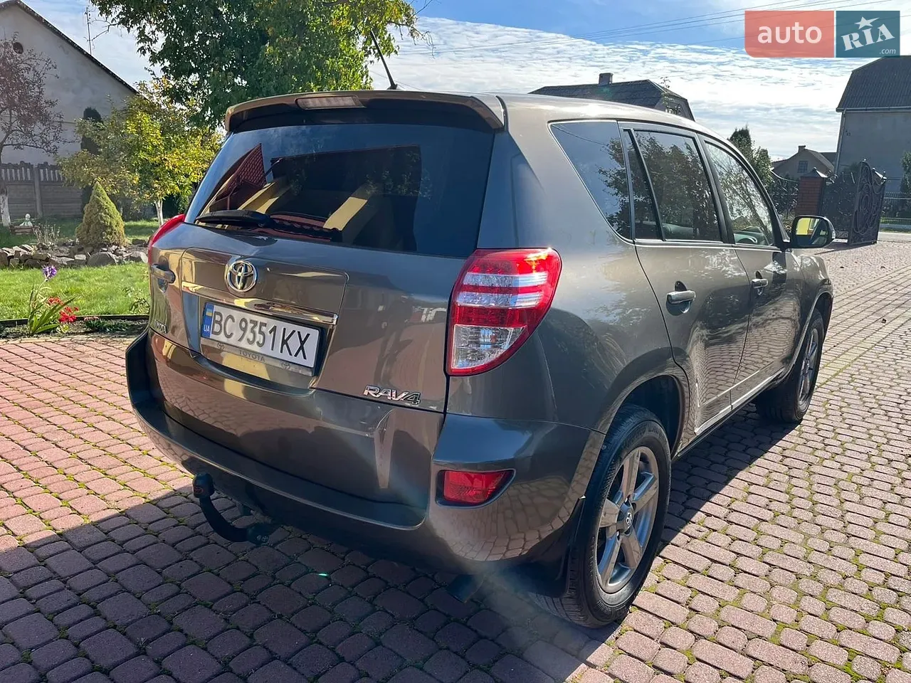 Toyota Rav4 2012 photo 4