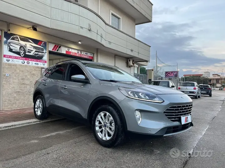 Ford Kuga 2022 photo 3