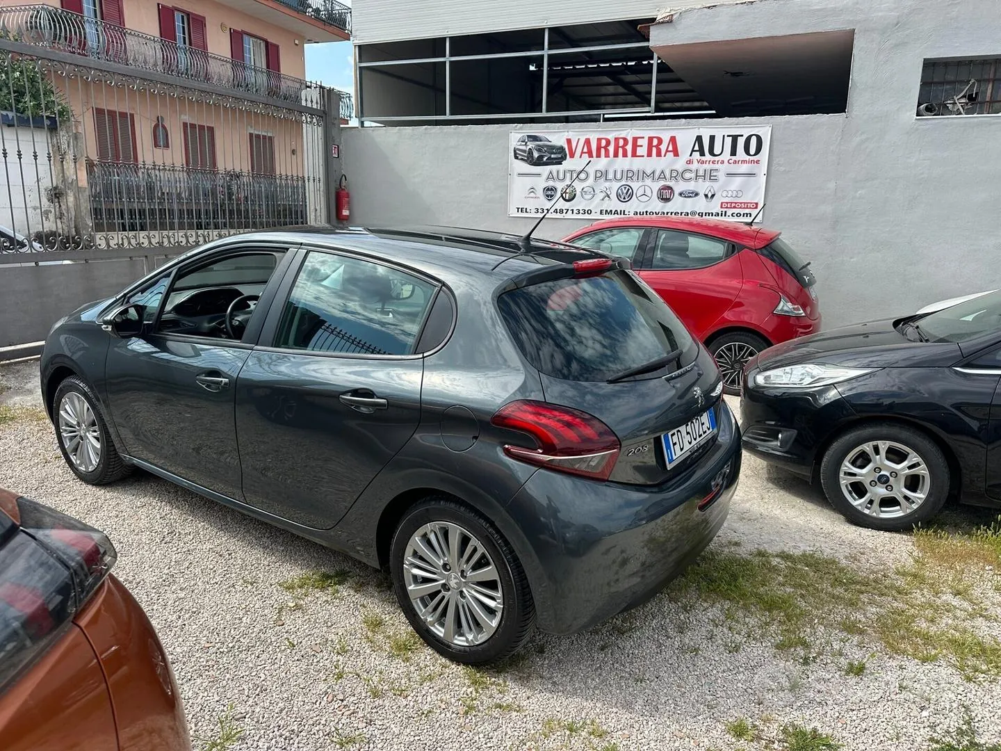 Peugeot 208 2016 photo 5