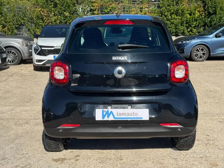 Smart Forfour 2016 photo 4